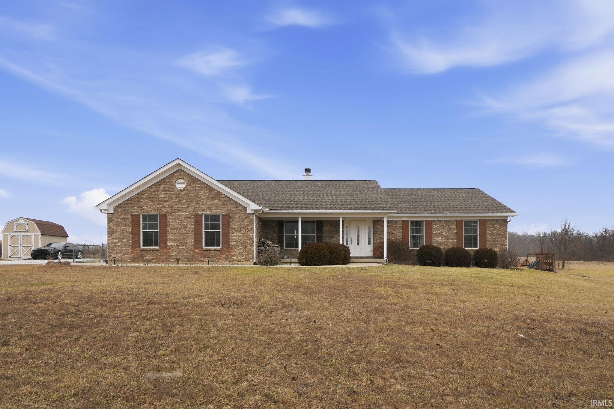 Homes for sale in Hartford City, IN | 9 Lakeview Ct, Hartford City, IN 47348 | MLS# 202604654