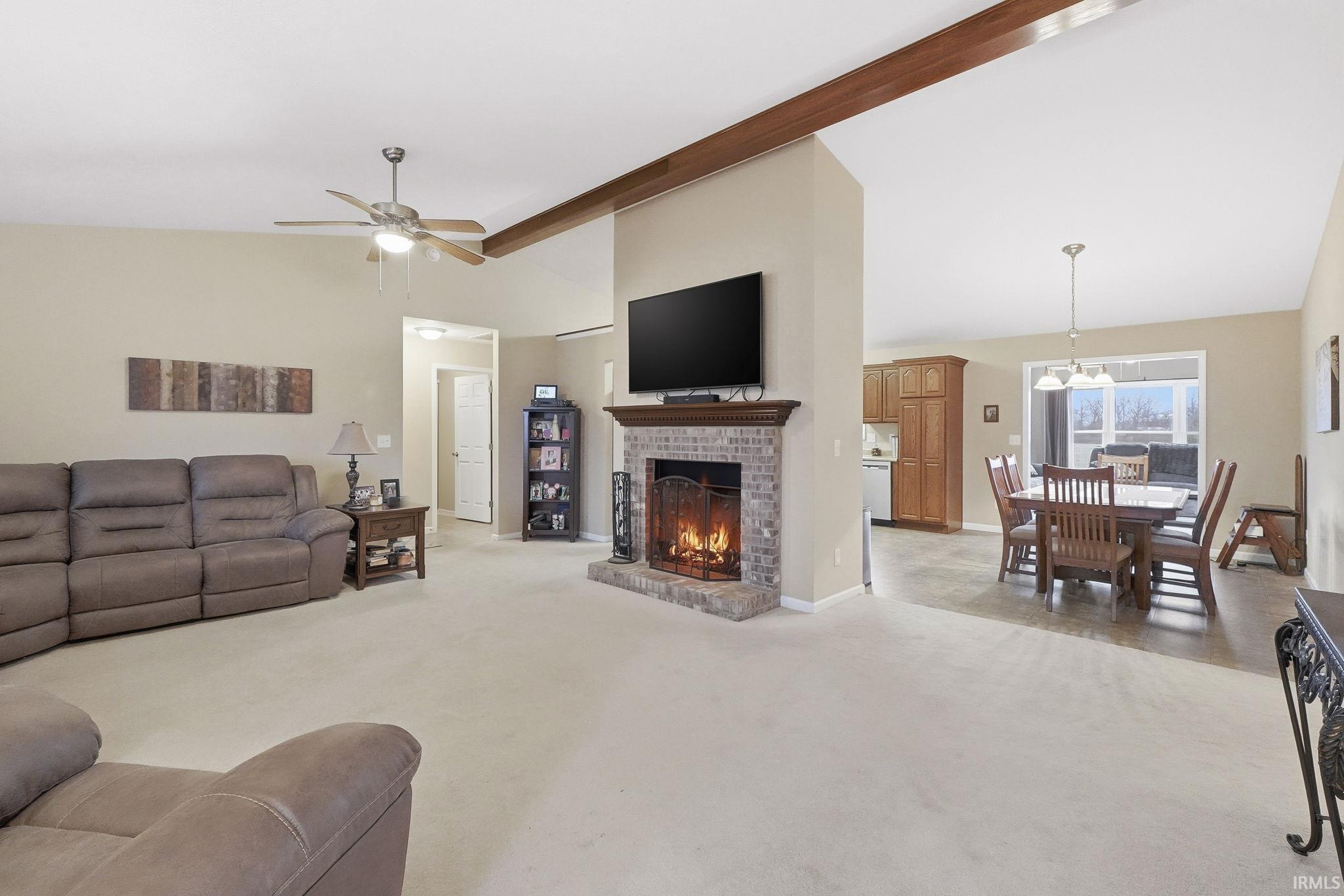 Homes for sale in Hartford City, IN | 9 Lakeview Ct, Hartford City, IN 47348 | MLS# 202604654