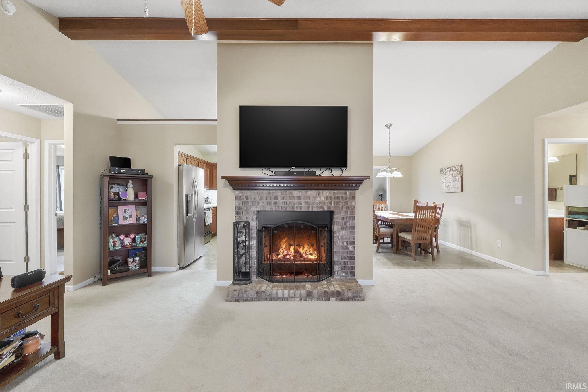 Homes for sale in Hartford City, IN | 9 Lakeview Ct, Hartford City, IN 47348 | MLS# 202604654