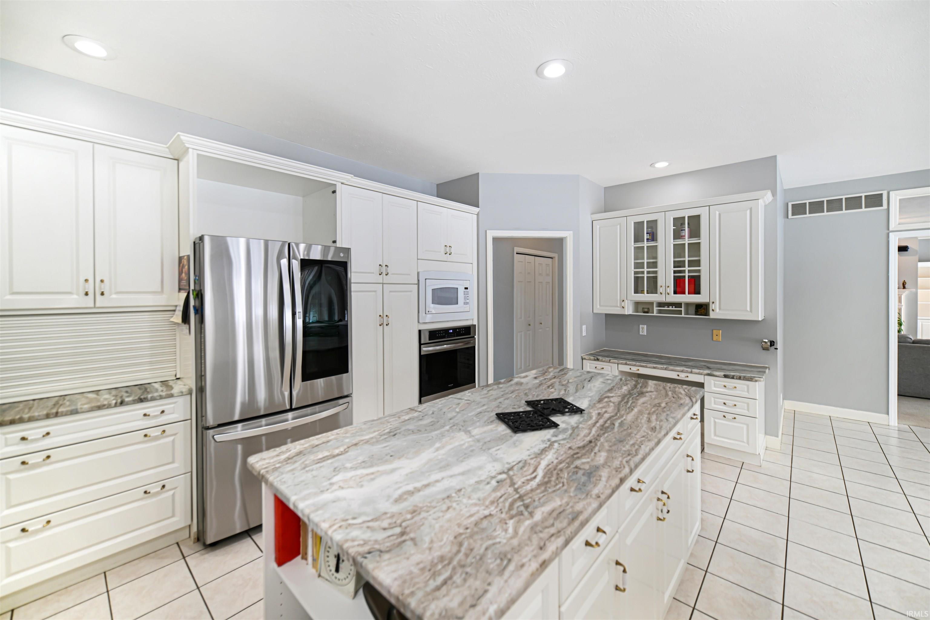 Photo 14 of 53163 Sylvan Court