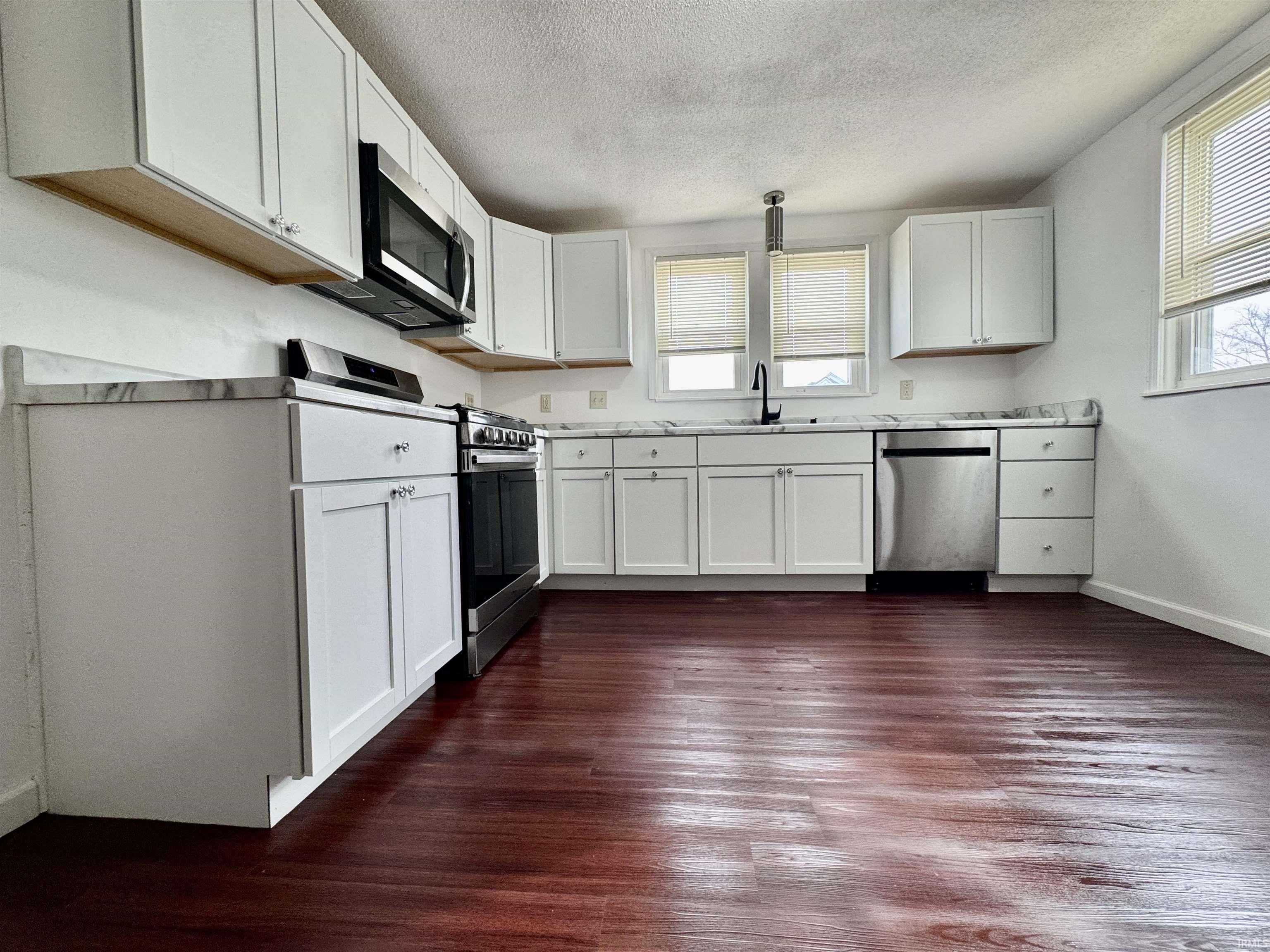 Homes for sale in Swayzee, IN | 203 E Lyons St, Swayzee, IN 46986 | MLS# 202604699