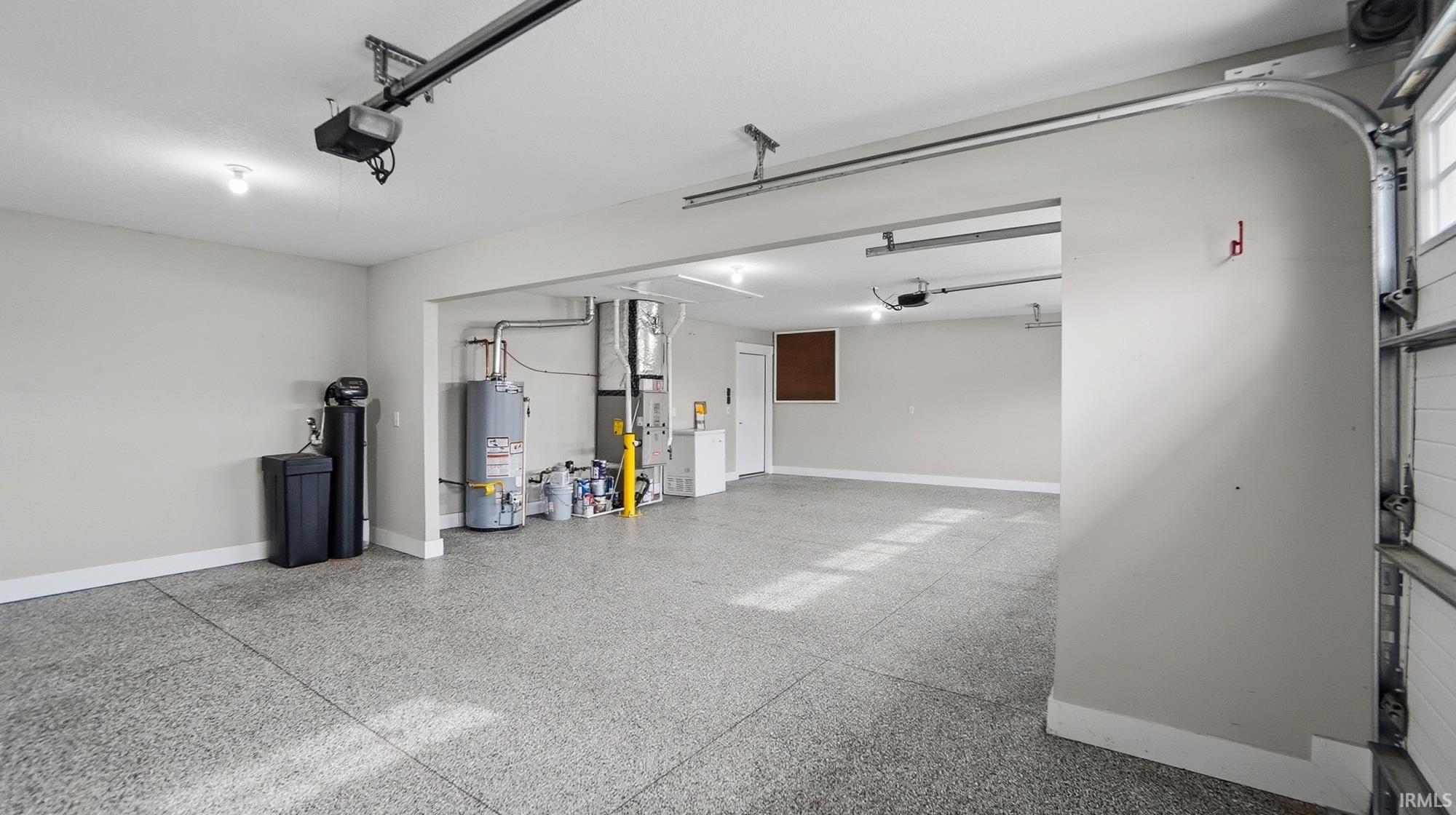 3 car garage with expoxy floor coating