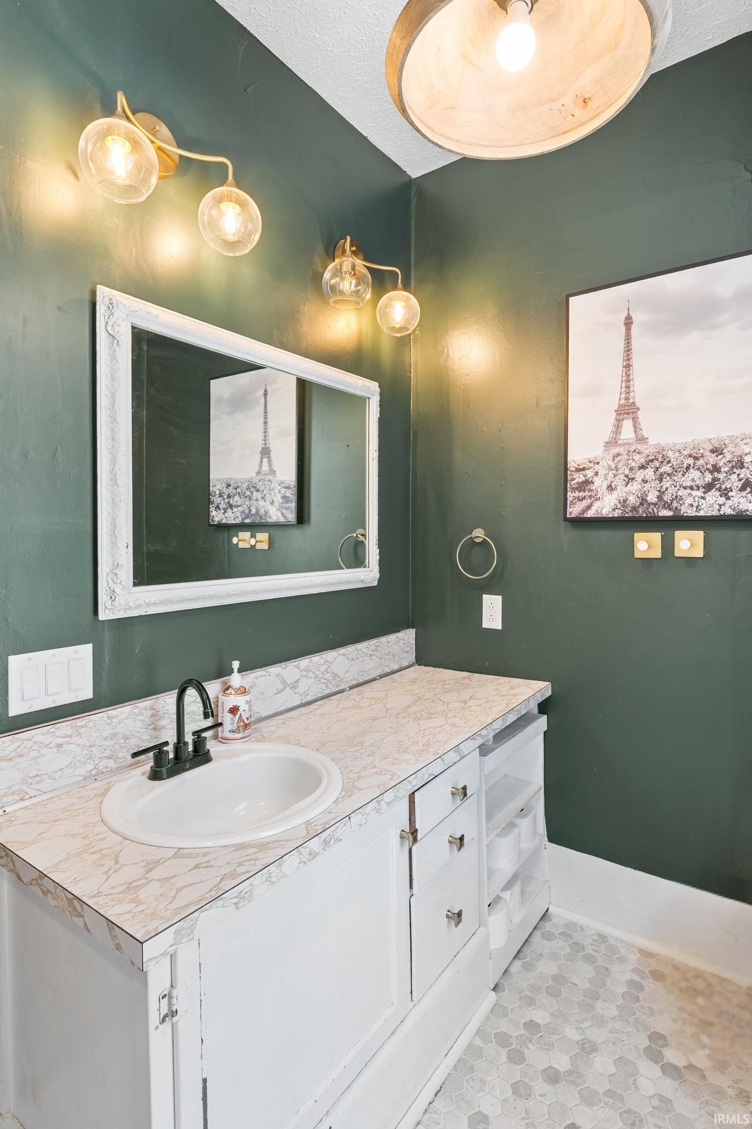 Photo 23 of 3281 E Wilcox Road