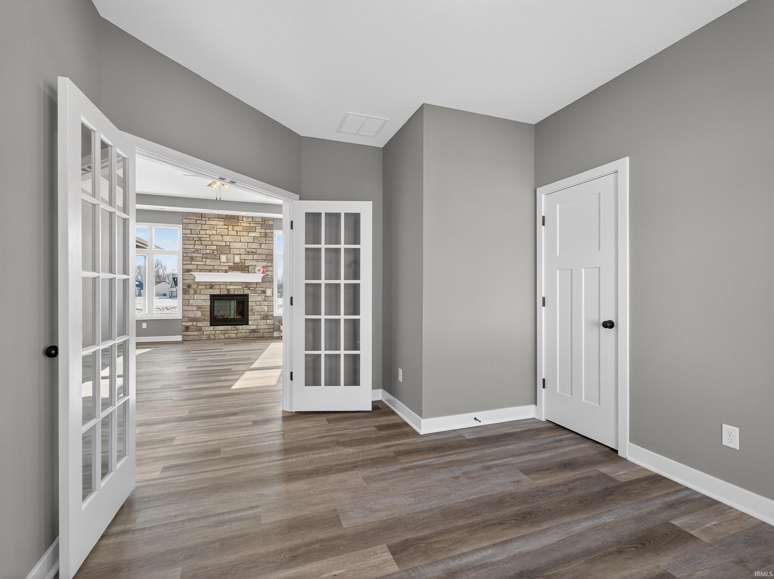 Photo 17 of 1385 Dixon Place