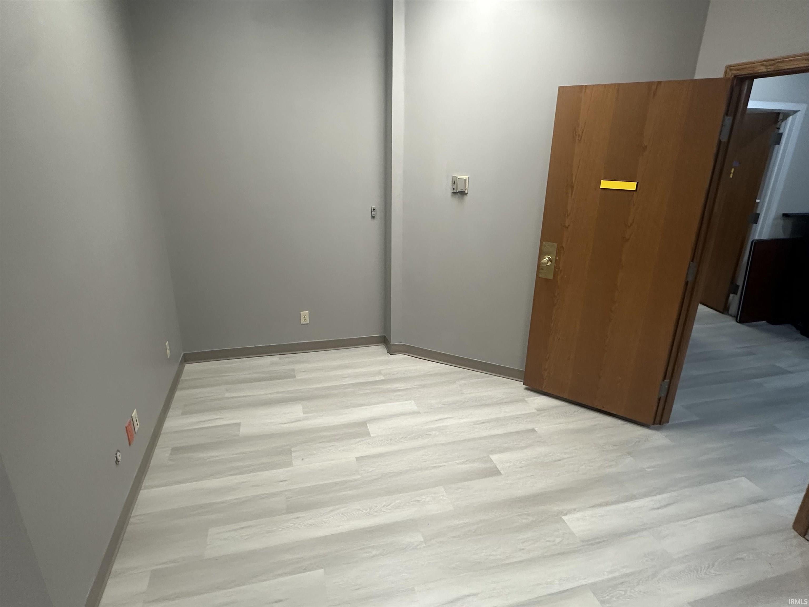 Photo 8 of 10 W Franklin (Suite 105) Street