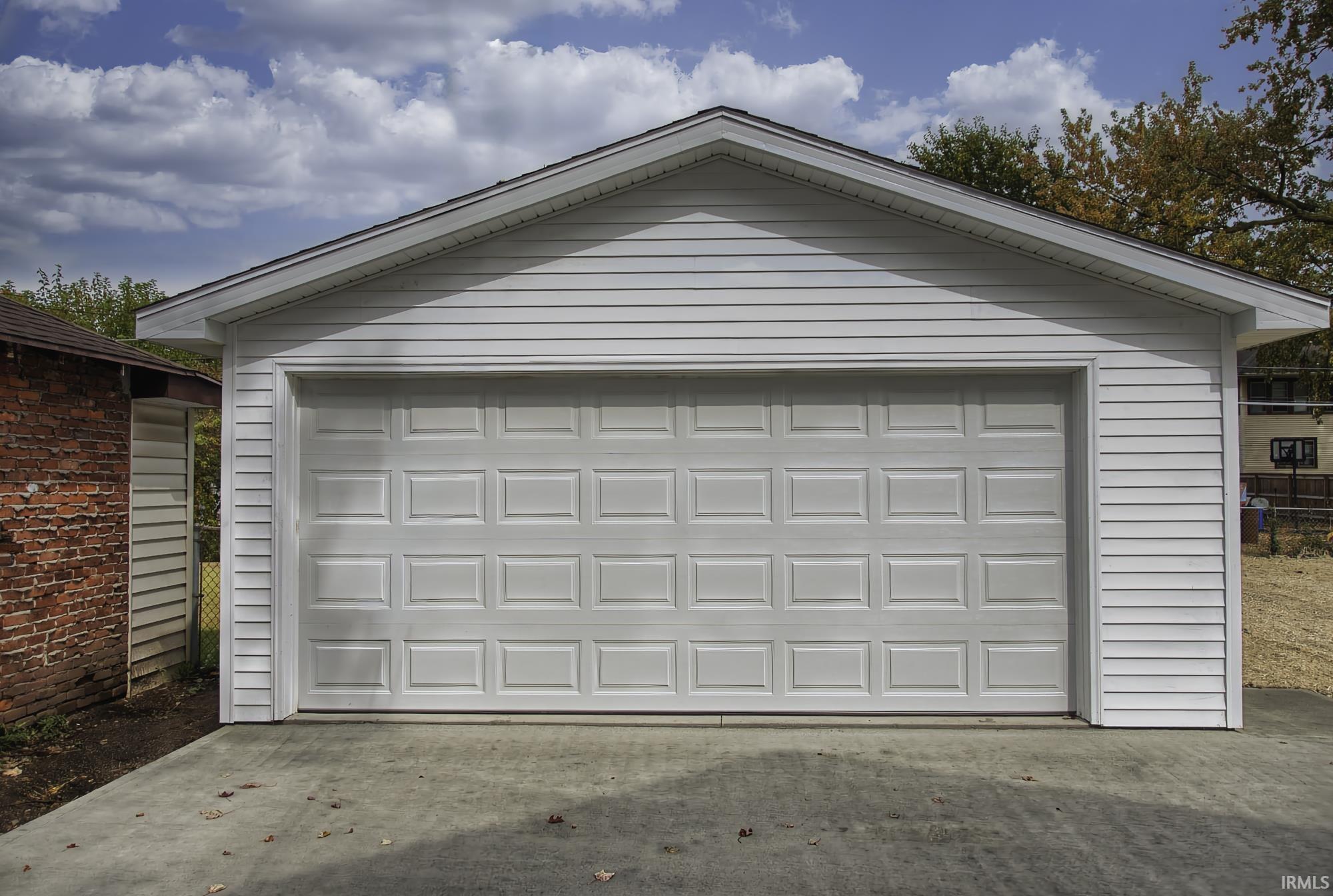 Photo 30 of 601 Charlotte Avenue