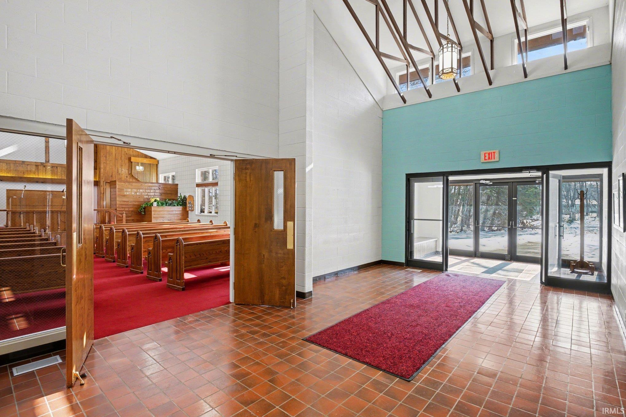 Building lobby featuring a high ceiling