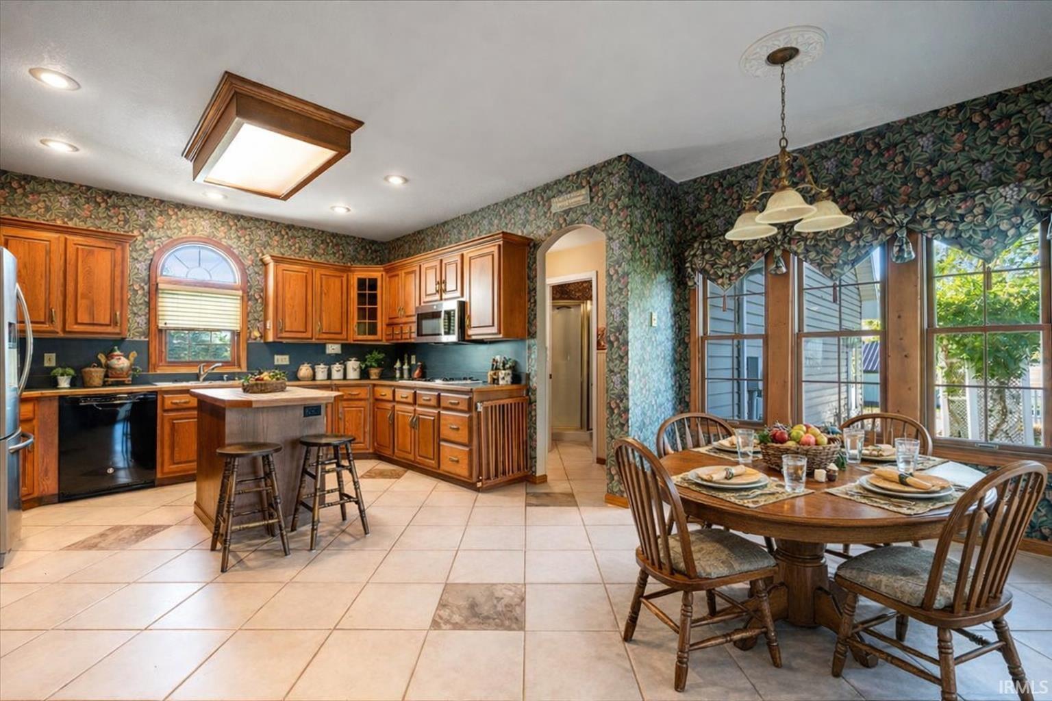 Photo 17 of 3960 E 500 N