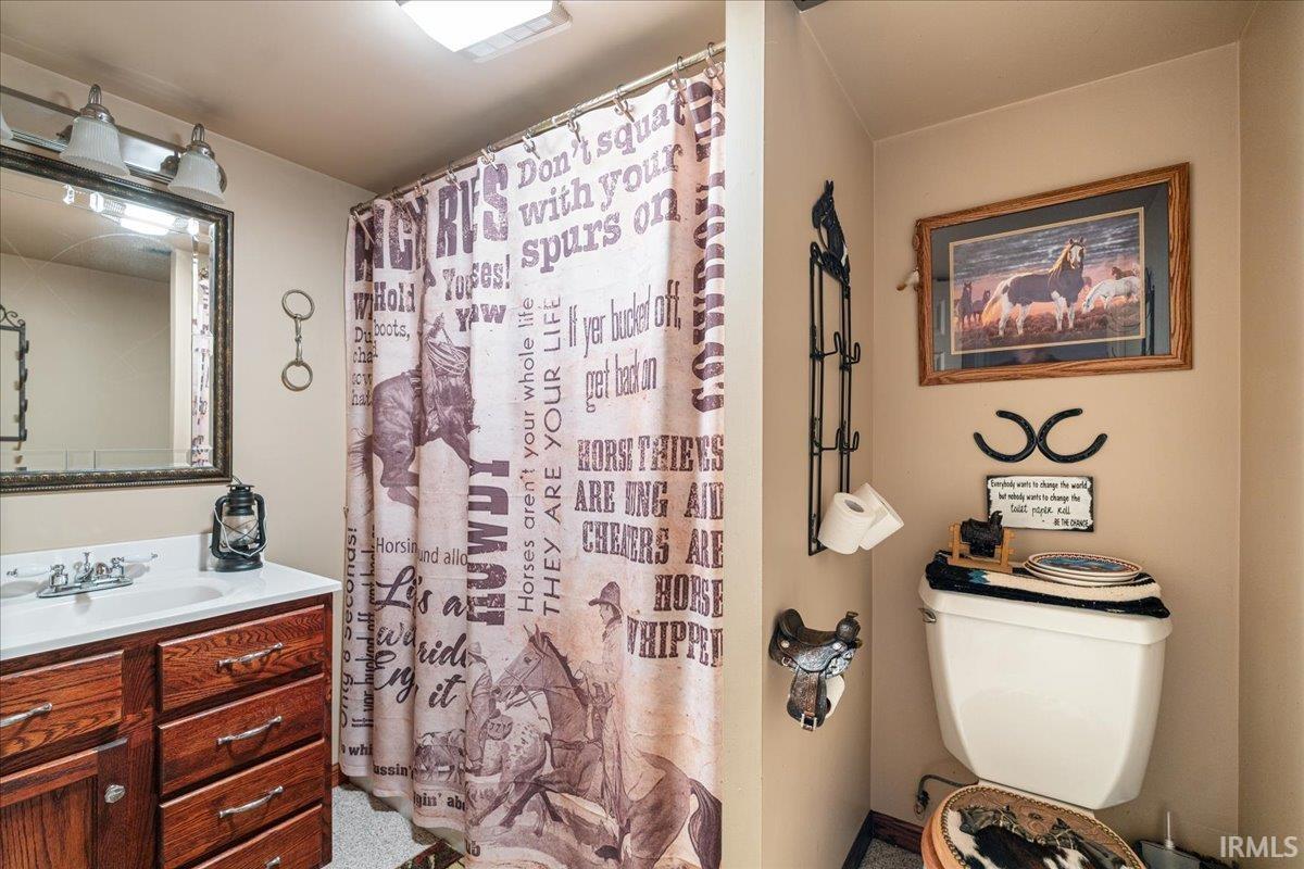 Photo 34 of 3960 E 500 N