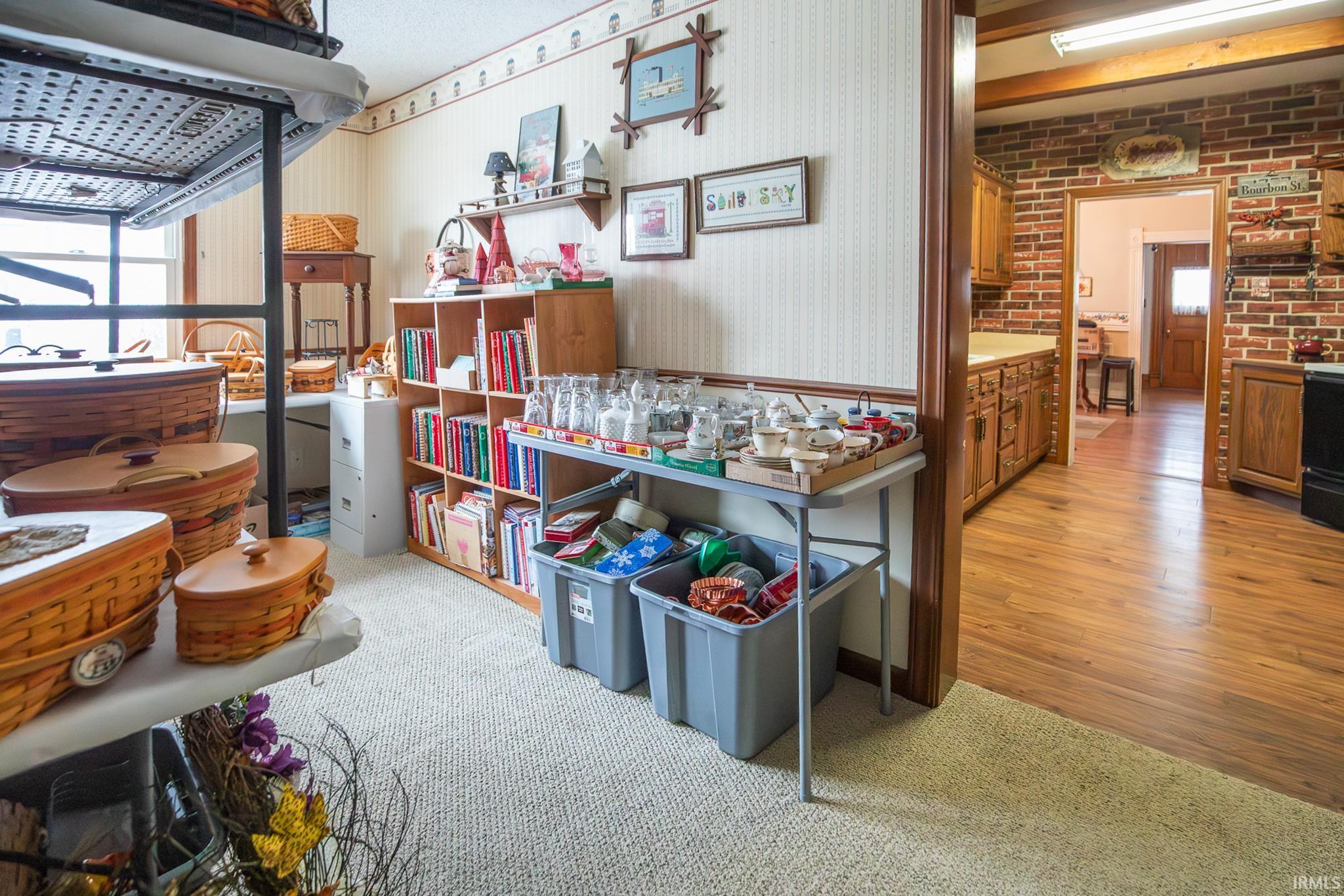 Photo 35 of 929 S Main Street