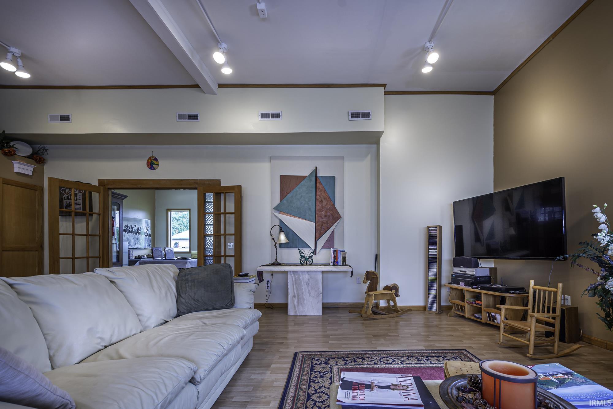 Photo 12 of 207 W Lincoln Highway