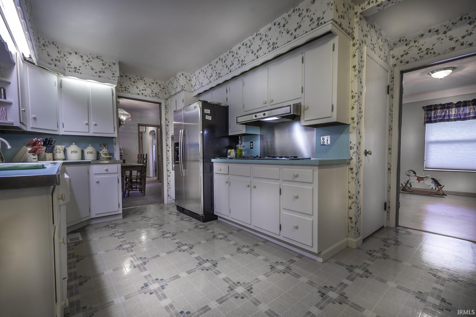 Photo 18 of 207 W Lincoln Highway