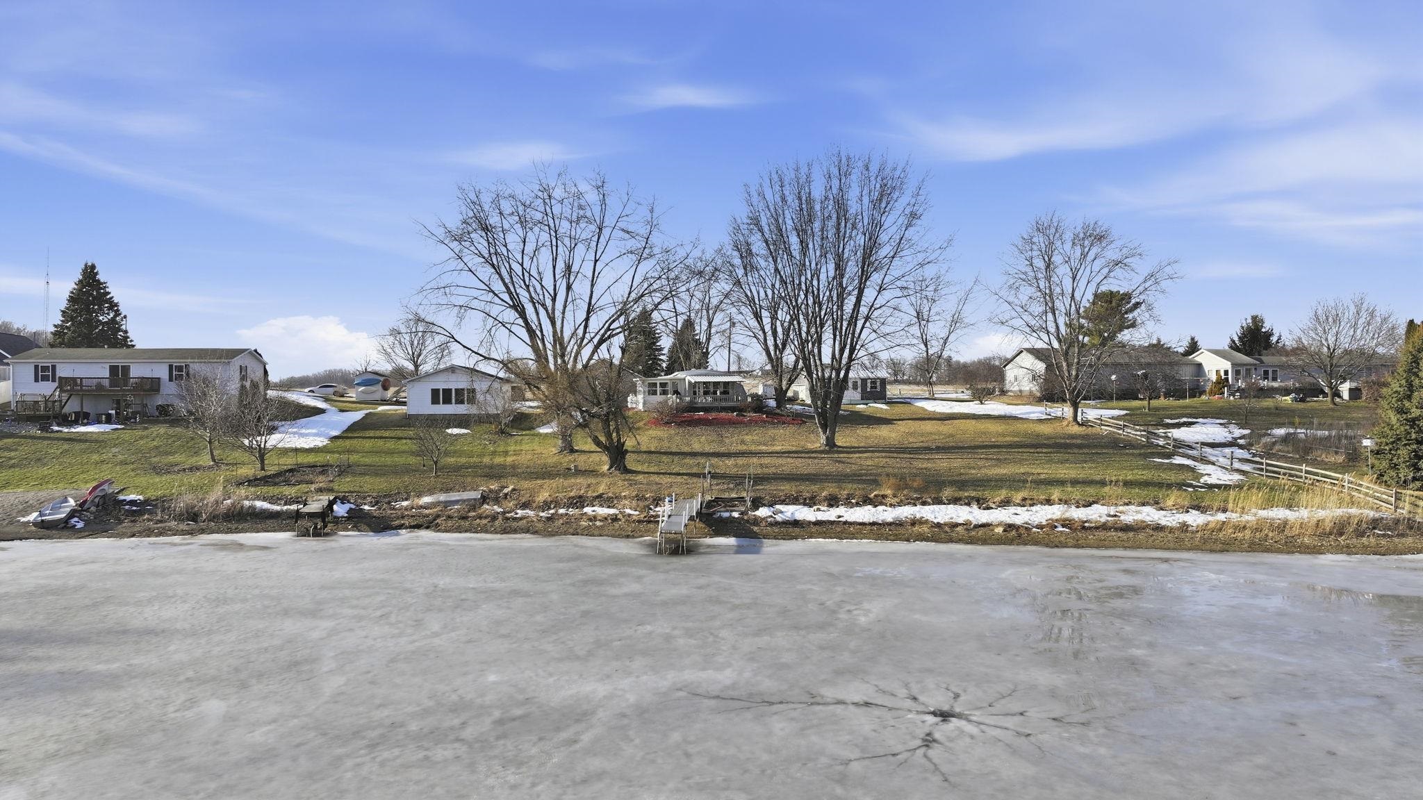 View of yard featuring a residential view