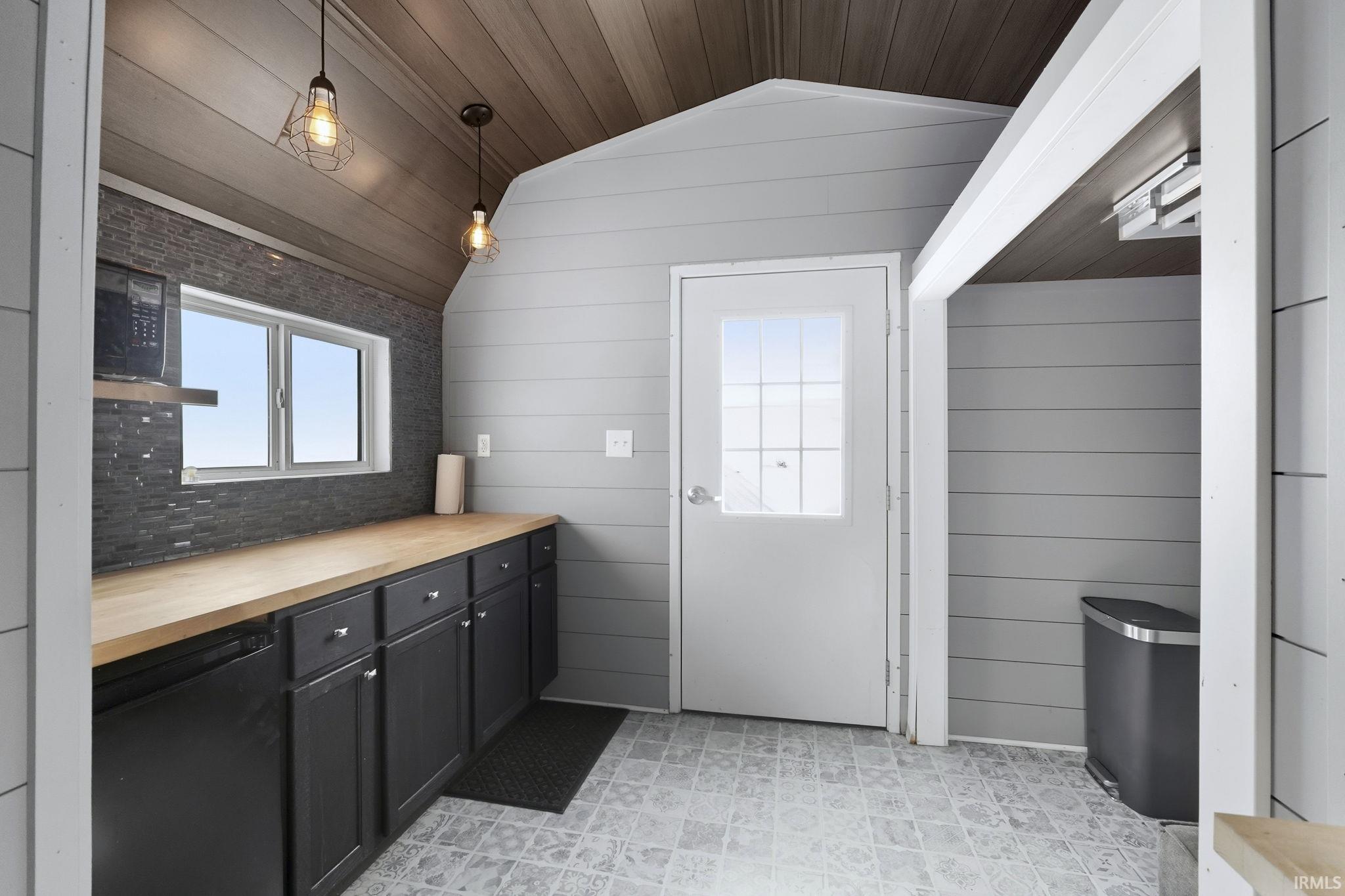 Photo 24 of 2420 N Old State Road 1 Road