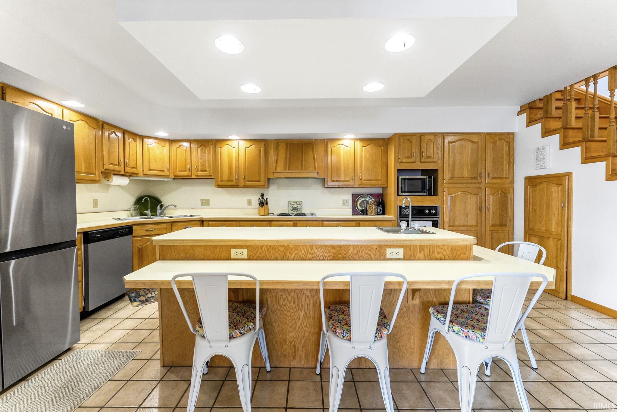 Photo 10 of 2405 W Sycamore Beach Road