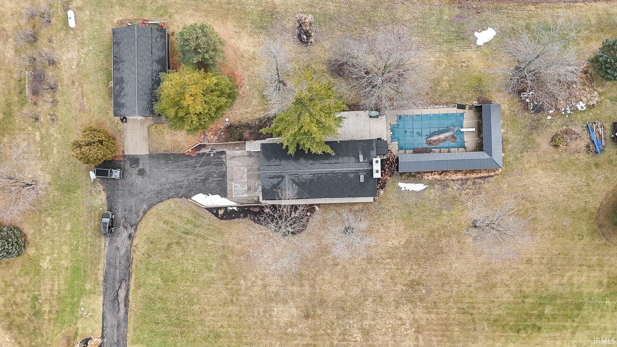 Aerial view of property and surrounding area