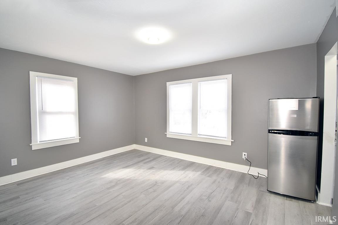 Photo 19 of 308 E Madison Street