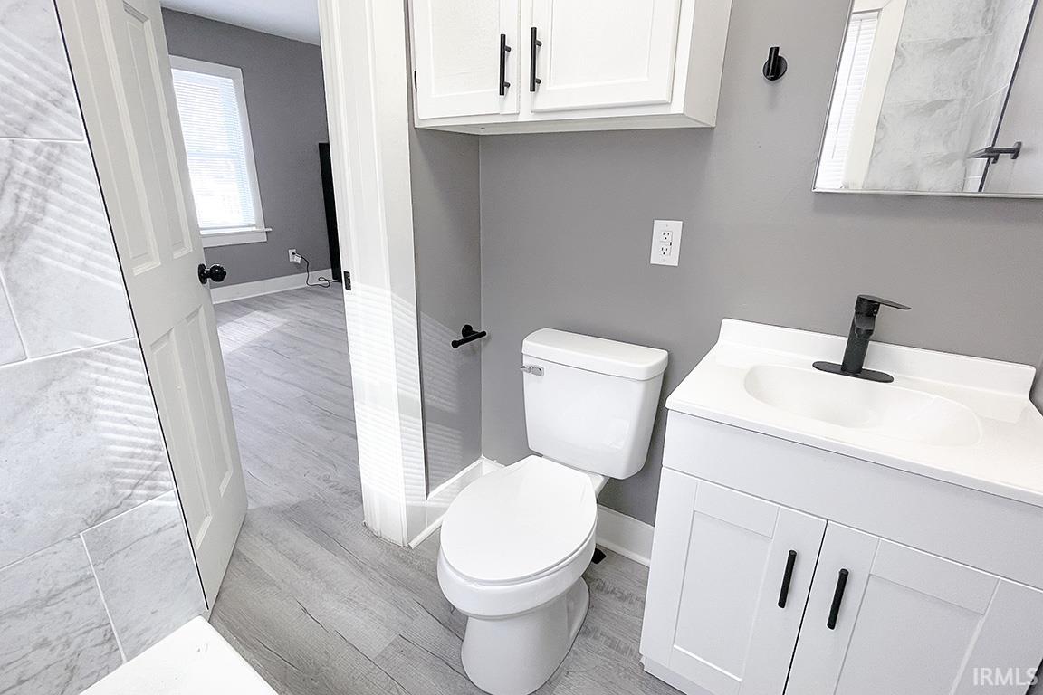 Photo 25 of 308 E Madison Street