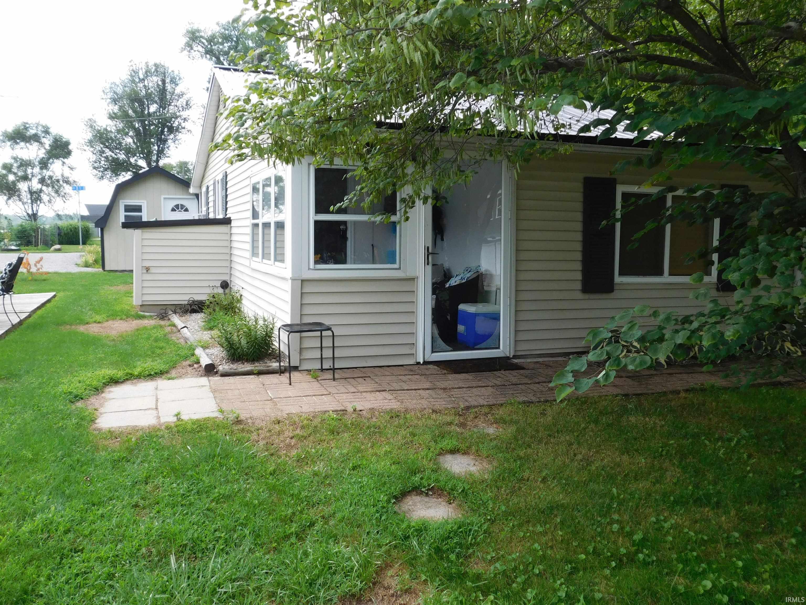 Photo 1 of 2 EMS B1D Lane