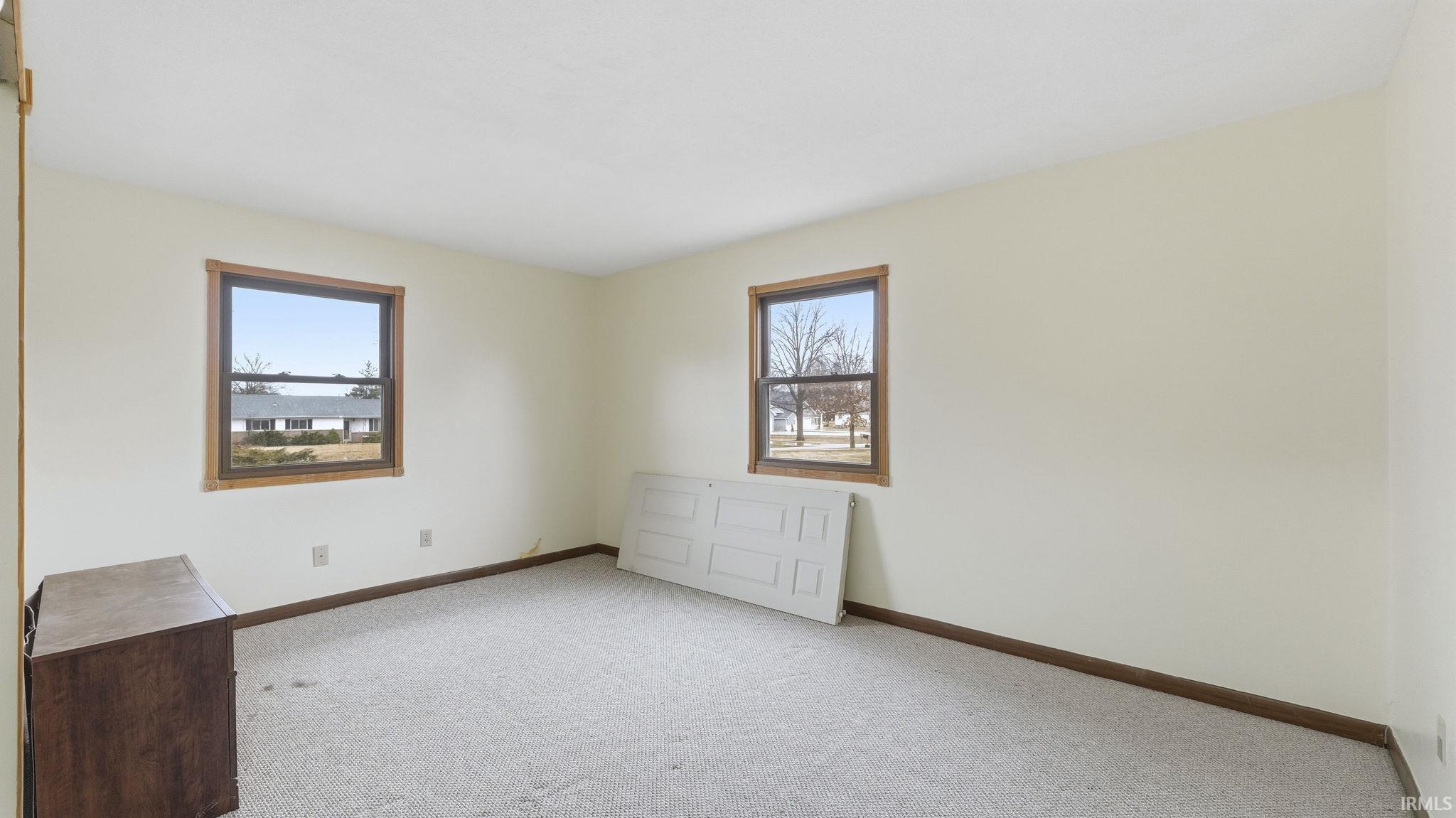 Photo 12 of 4615 Golfview Drive