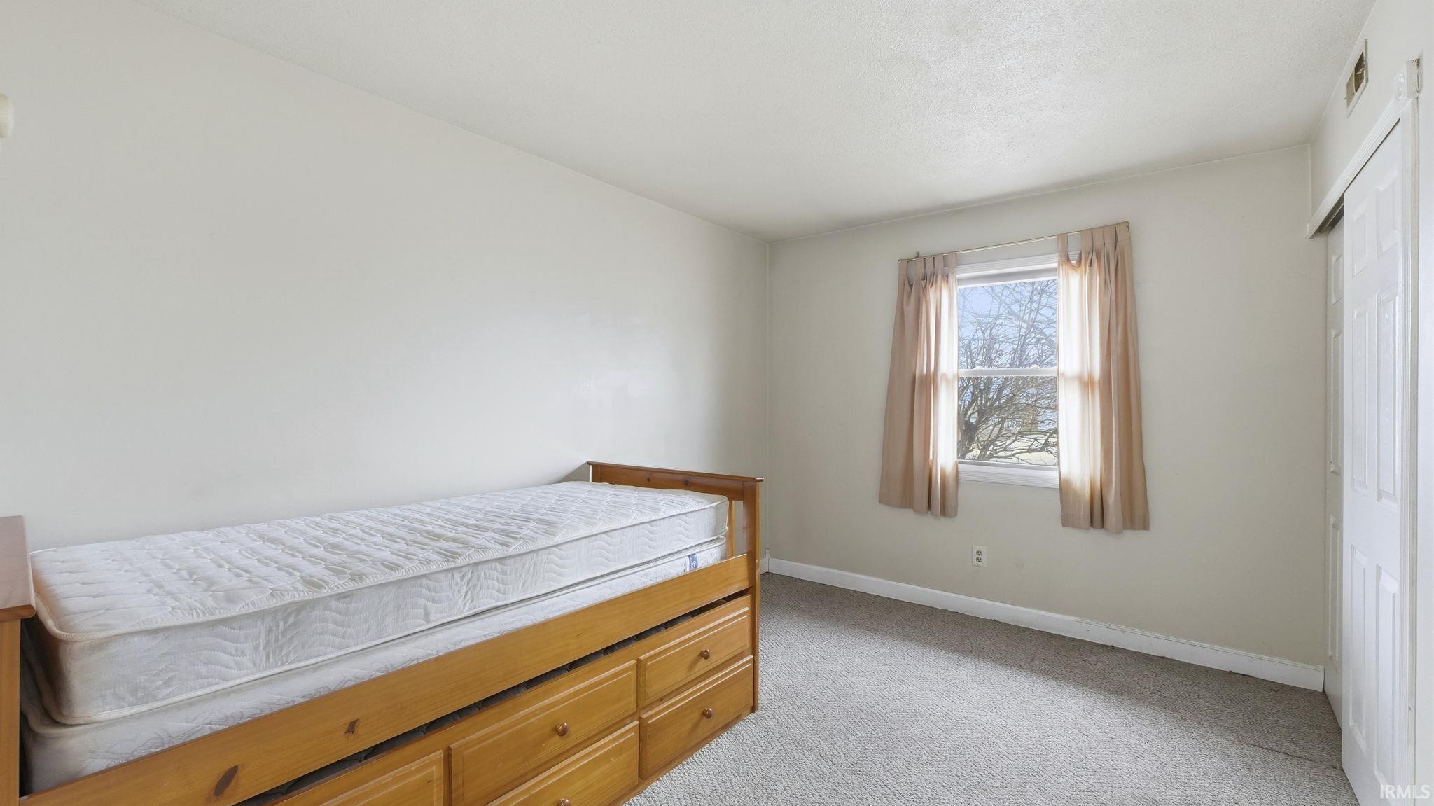 Photo 13 of 4615 Golfview Drive