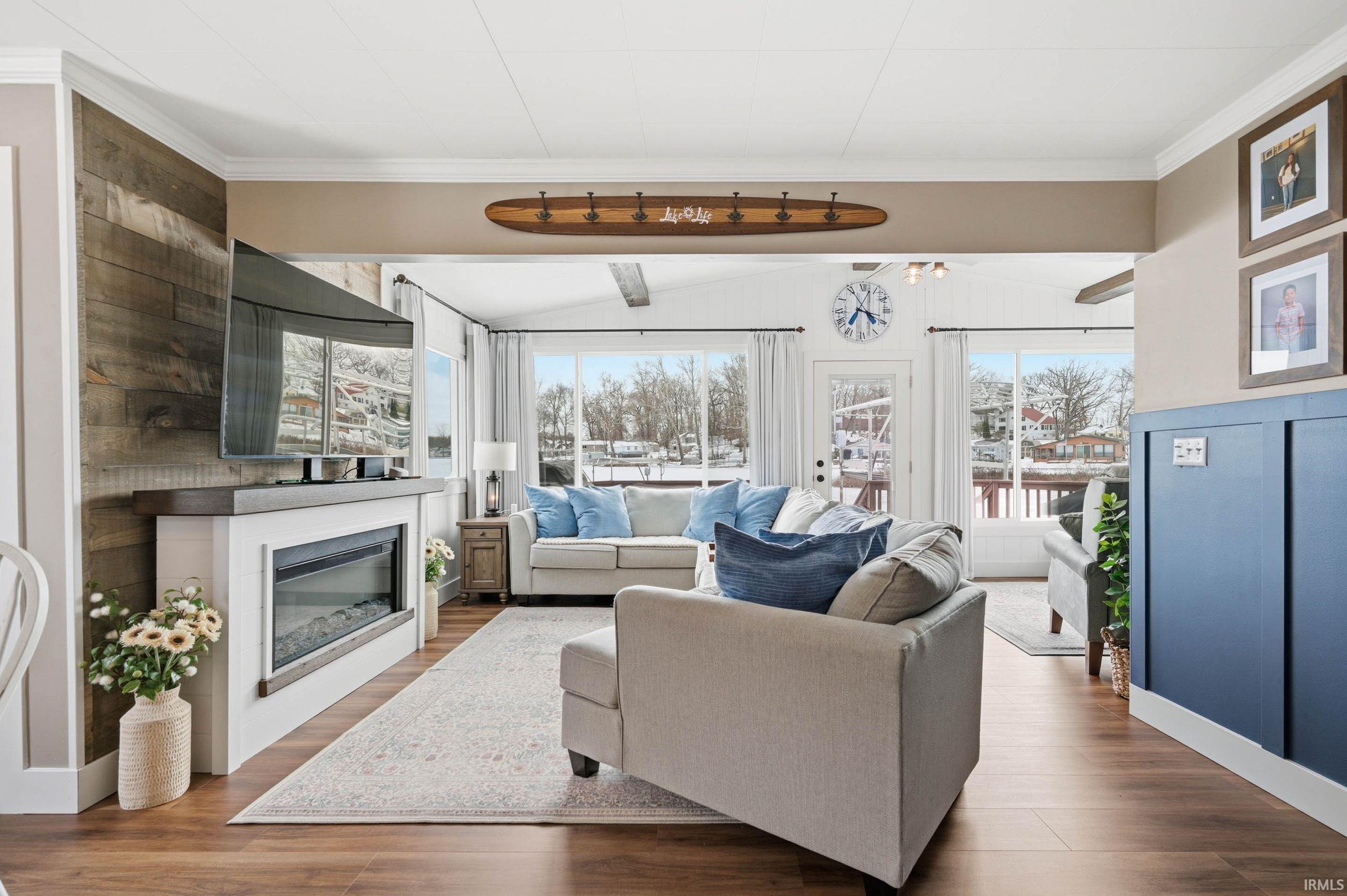 Photo 4 of 135 EMS B 43 Lane