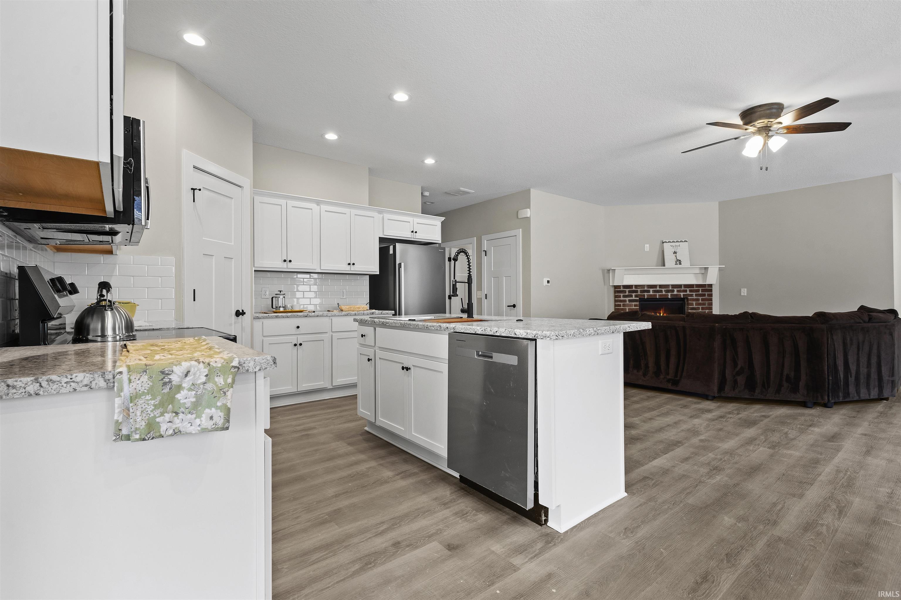 Photo 10 of 6309 Becker Drive