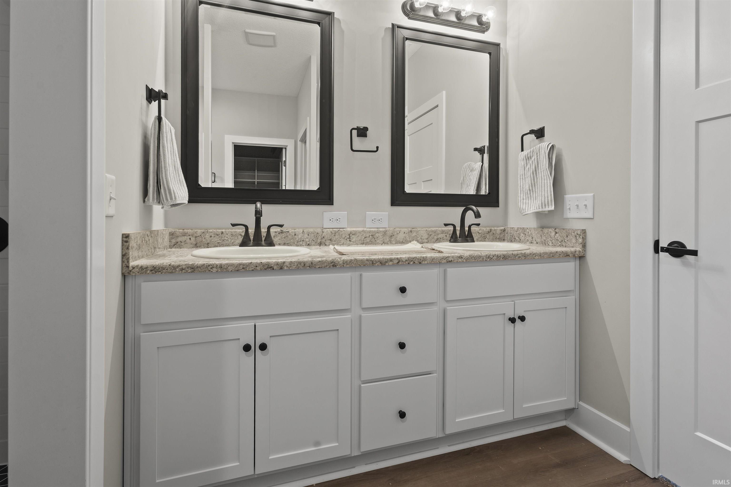 Photo 14 of 6309 Becker Drive