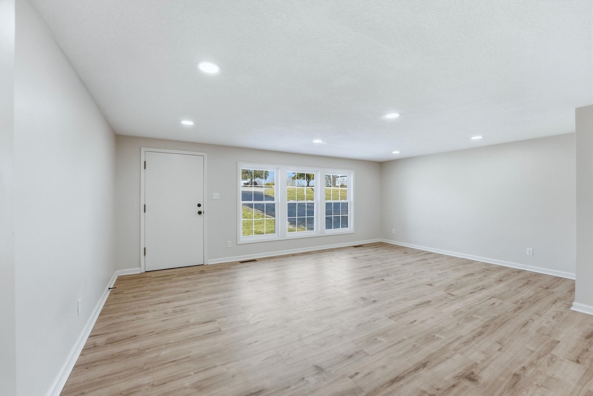 Photo 9 of 5065 E 1200 N