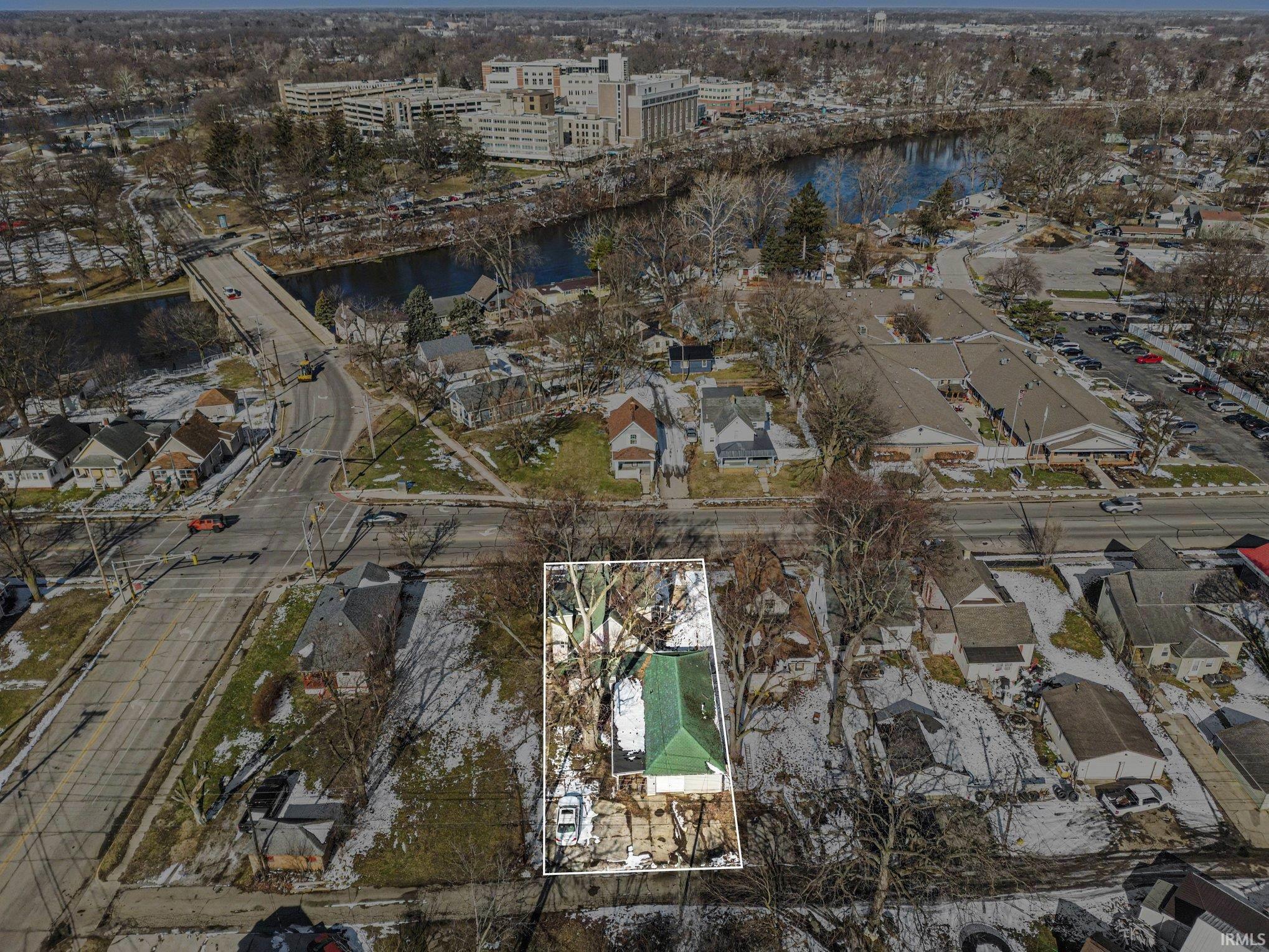 Photo 1 of 1433 W Franklin Street