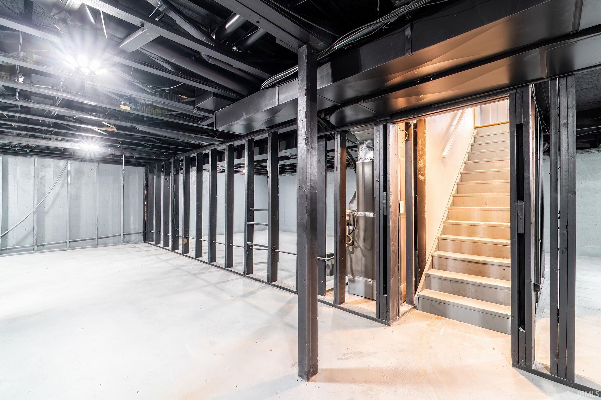 Unfinished below grade area with stairway