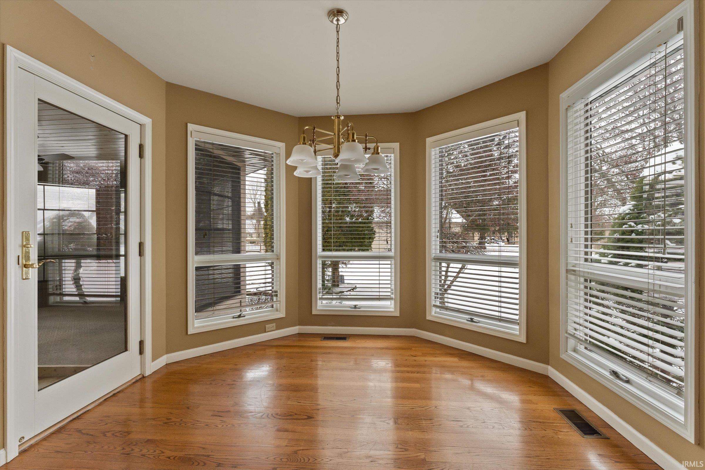 Photo 9 of 22931 Stone Way Street