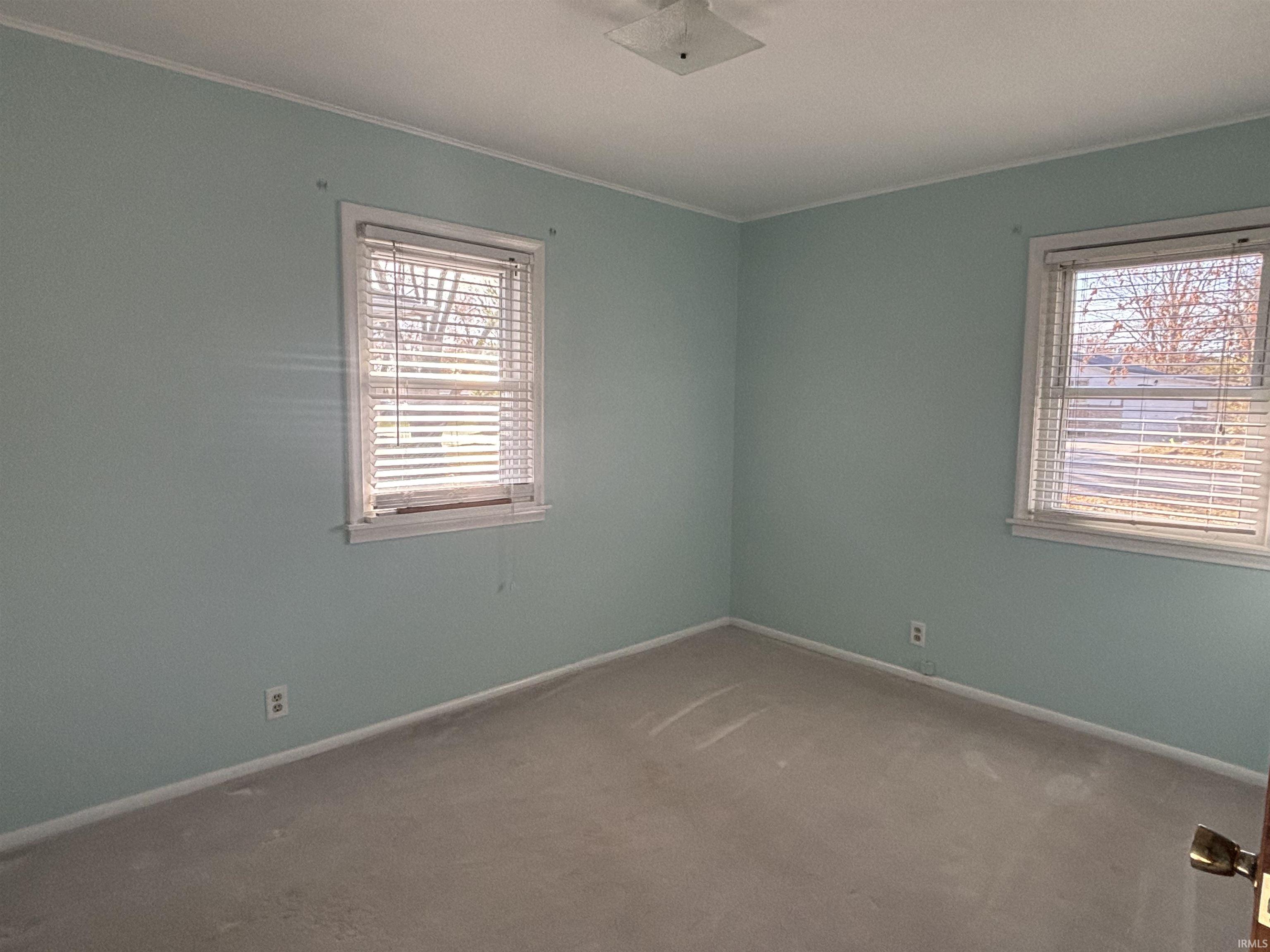 Photo 13 of 3410 CHARLOTTE Avenue