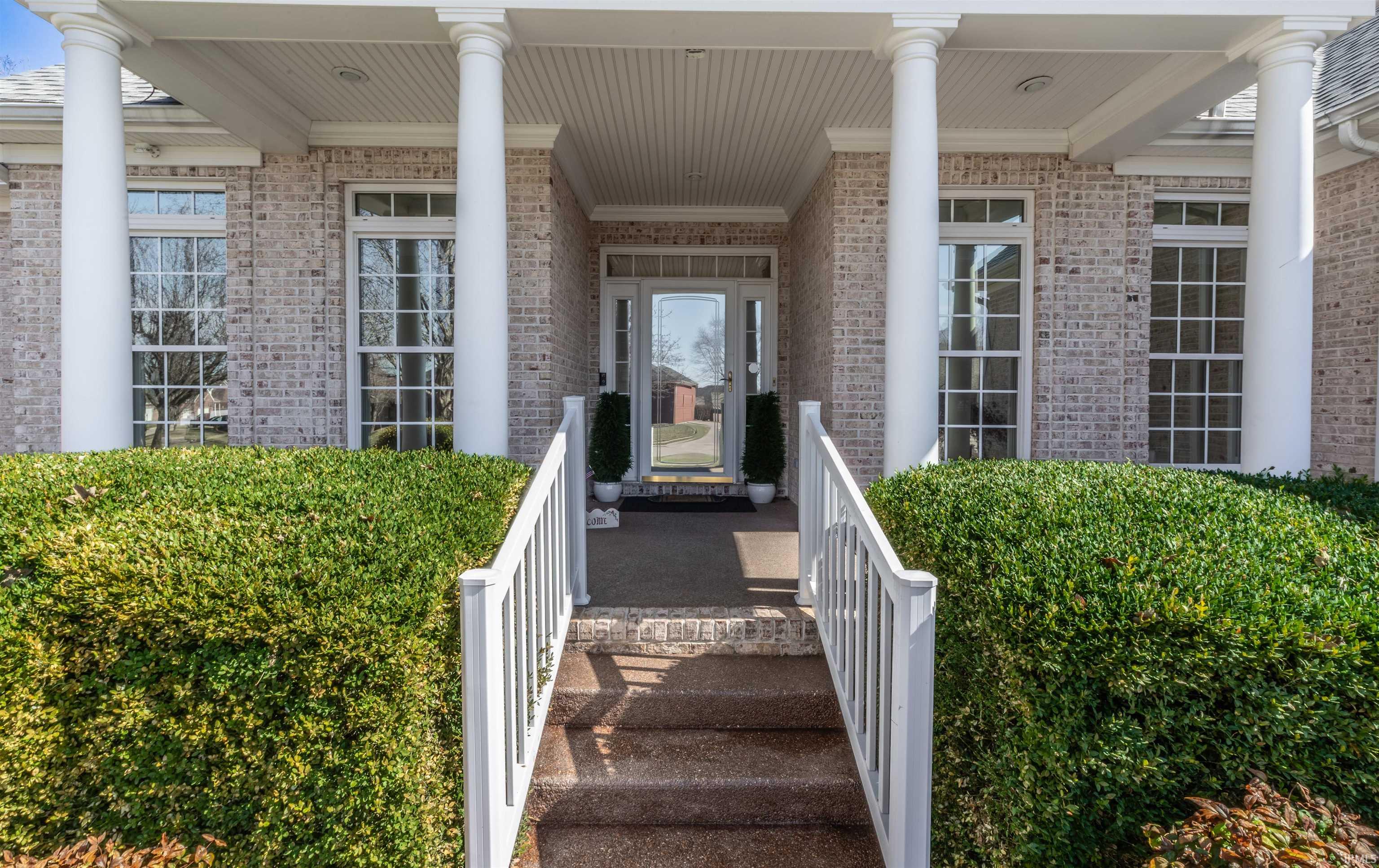 Homes for sale in Evansville, IN | 10745 Havenwood Meadows Dr, Evansville, IN 47725 | MLS# 202606402