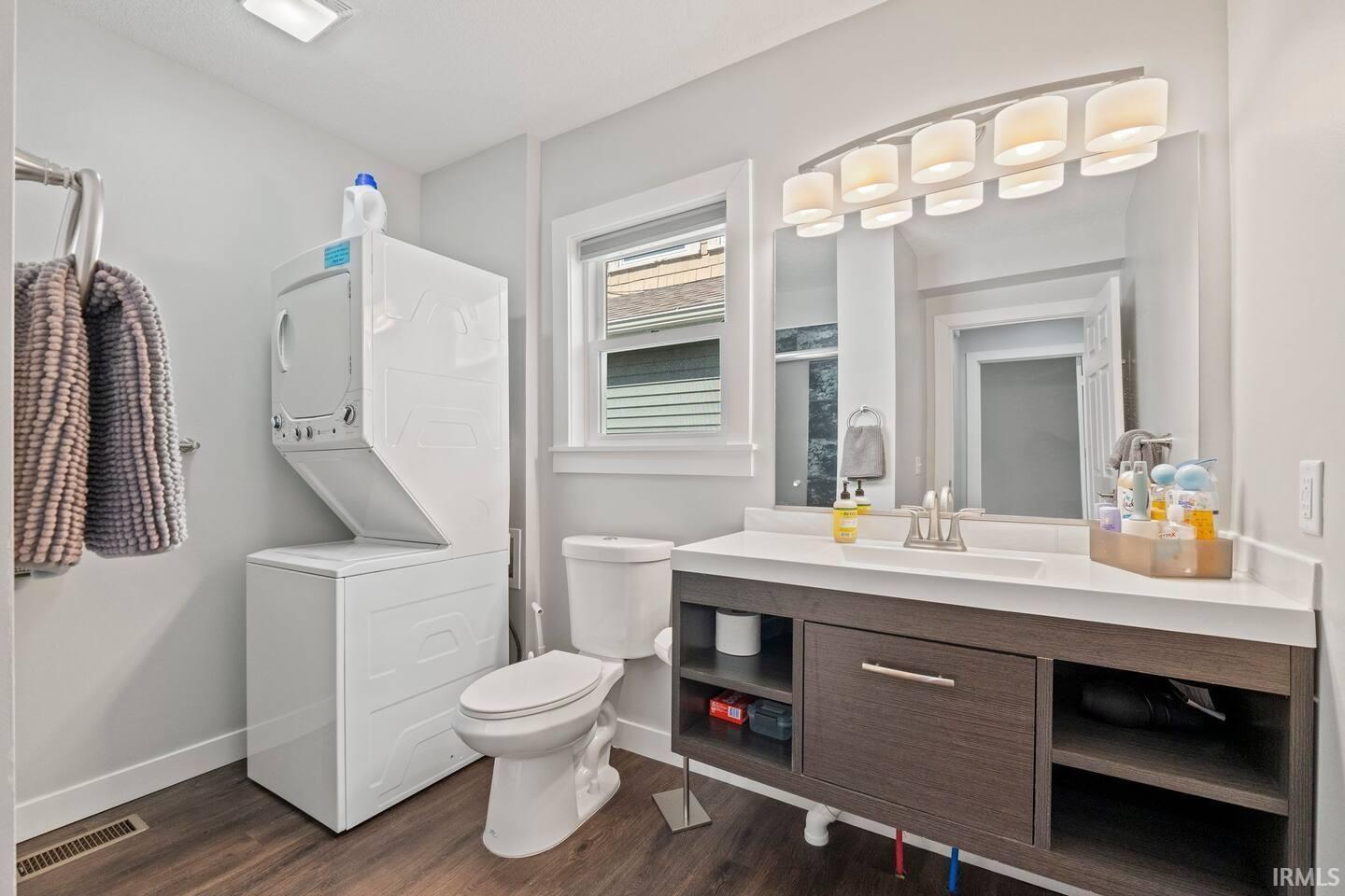 Photo 11 of 1206 Fairfield Avenue