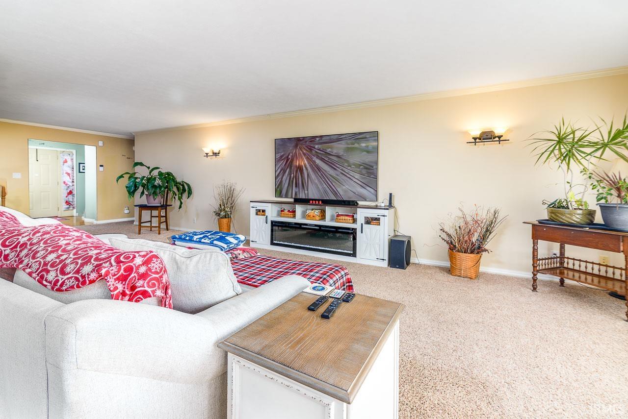 Photo 6 of 3809 Saint Andrews Place