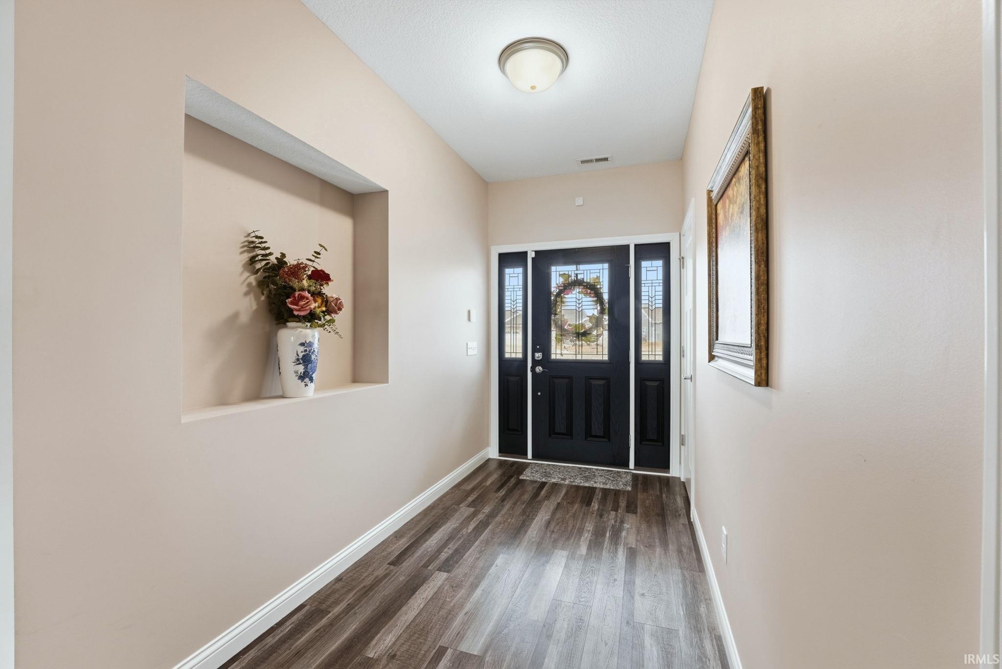 Photo 3 of 1179 Brewster Court