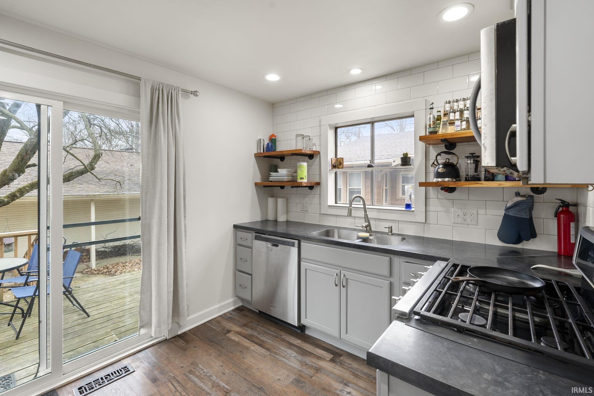 Photo 12 of 4140 Indiana Avenue