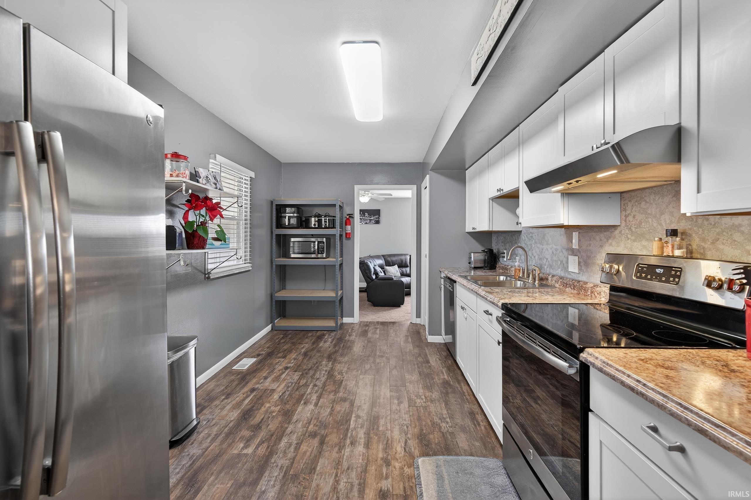 Photo 7 of 1439 Logan Street