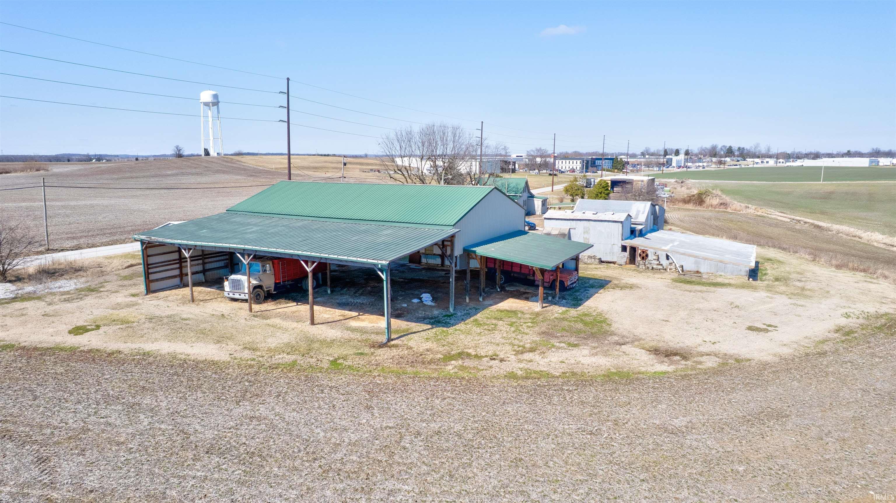 Homes for sale in Dale, IN | 18335 N Cr 350 E, Dale, IN 47523 | MLS# 202606557