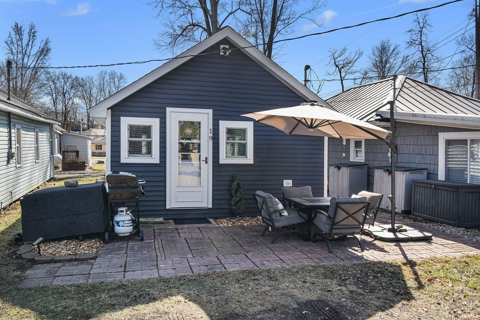 Photo 3 of 19 EMS W16C Lane