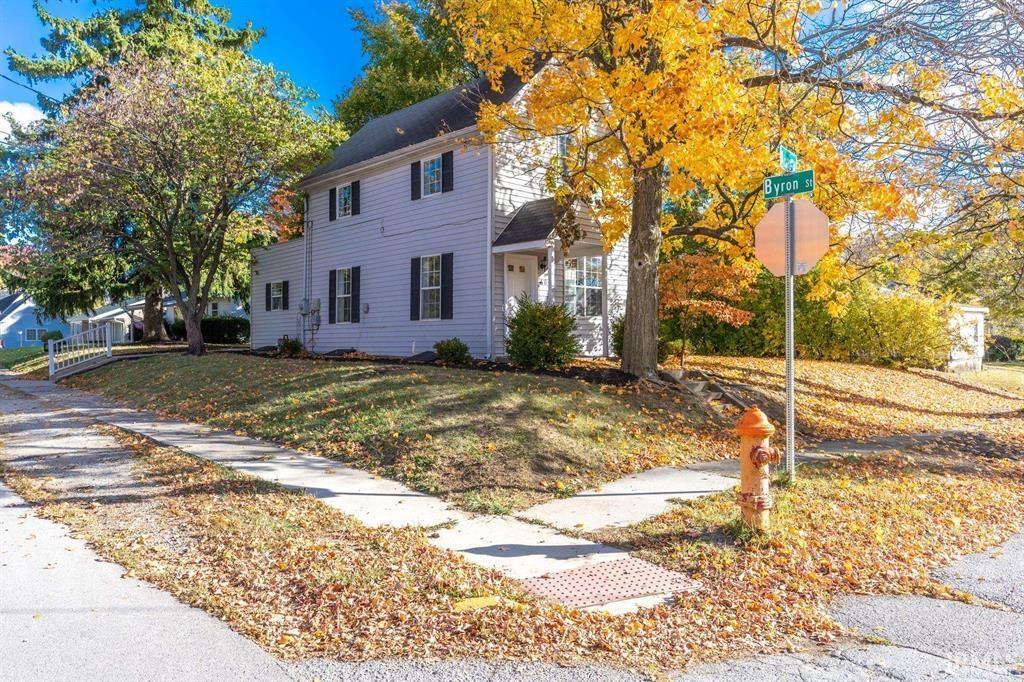 View of colonial home