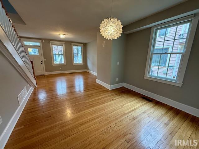 Photo 7 of 820 W Jefferson Boulevard