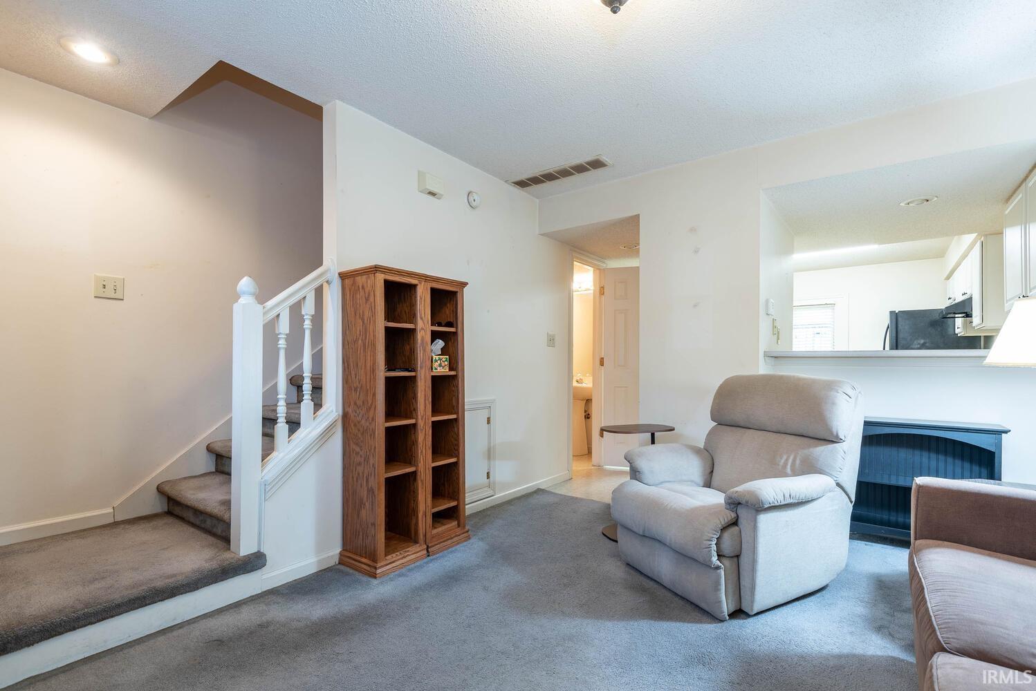 Homes for sale in Bloomington, IN | 882 E Sherwood Hills Dr, Bloomington, IN 47401 | MLS# 202606848