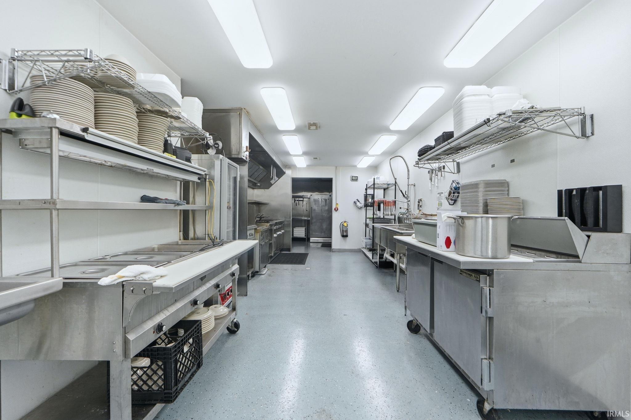 Photo 22 of 202 W Whitley Street