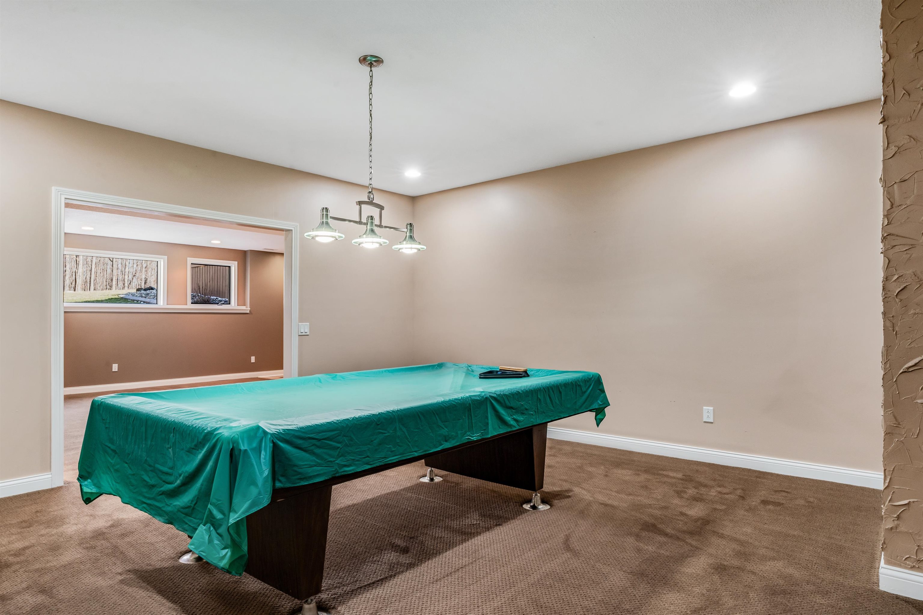 Rec room with carpet floors, billiards table, and recessed lighting