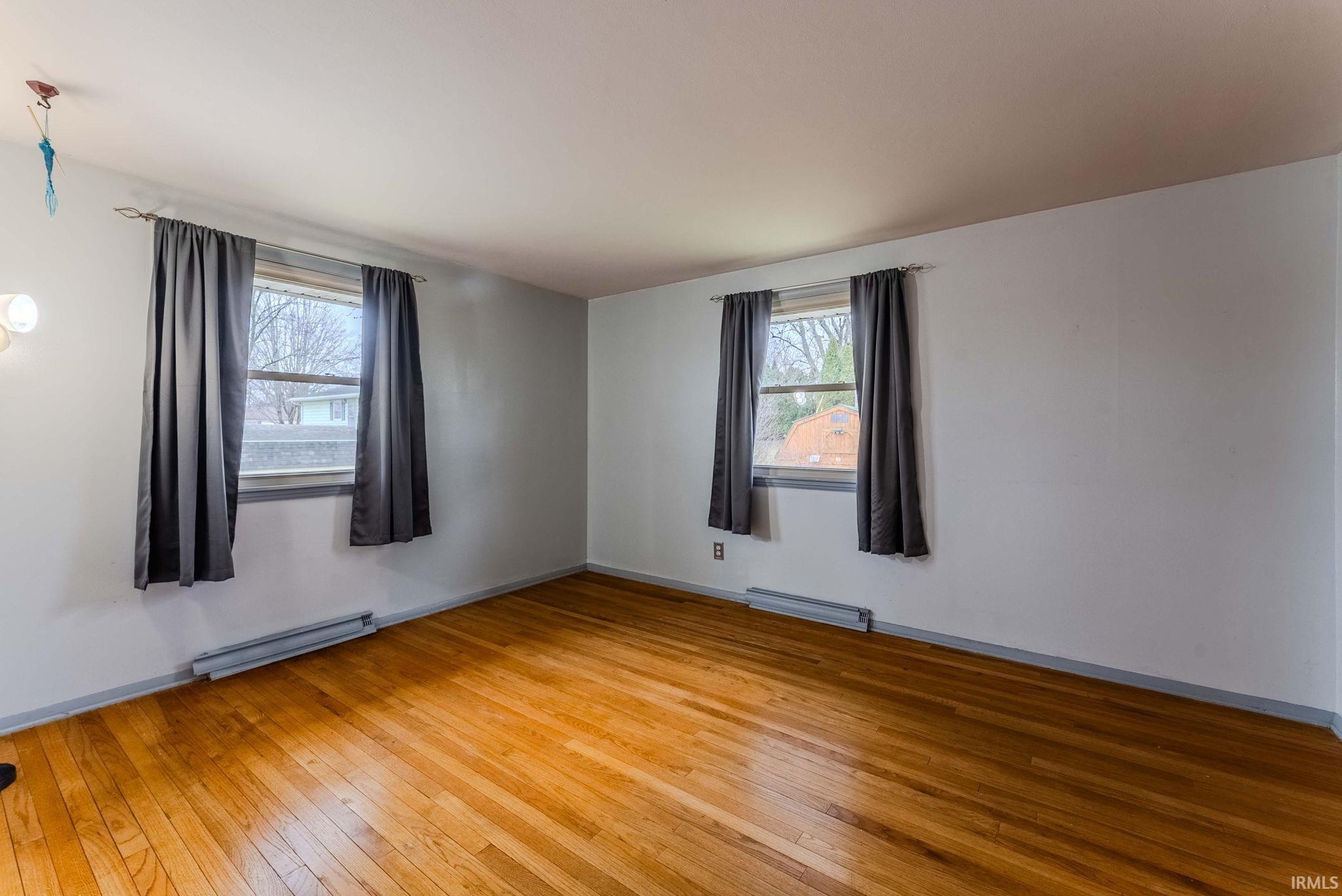 Photo 10 of 921 Sunset Drive