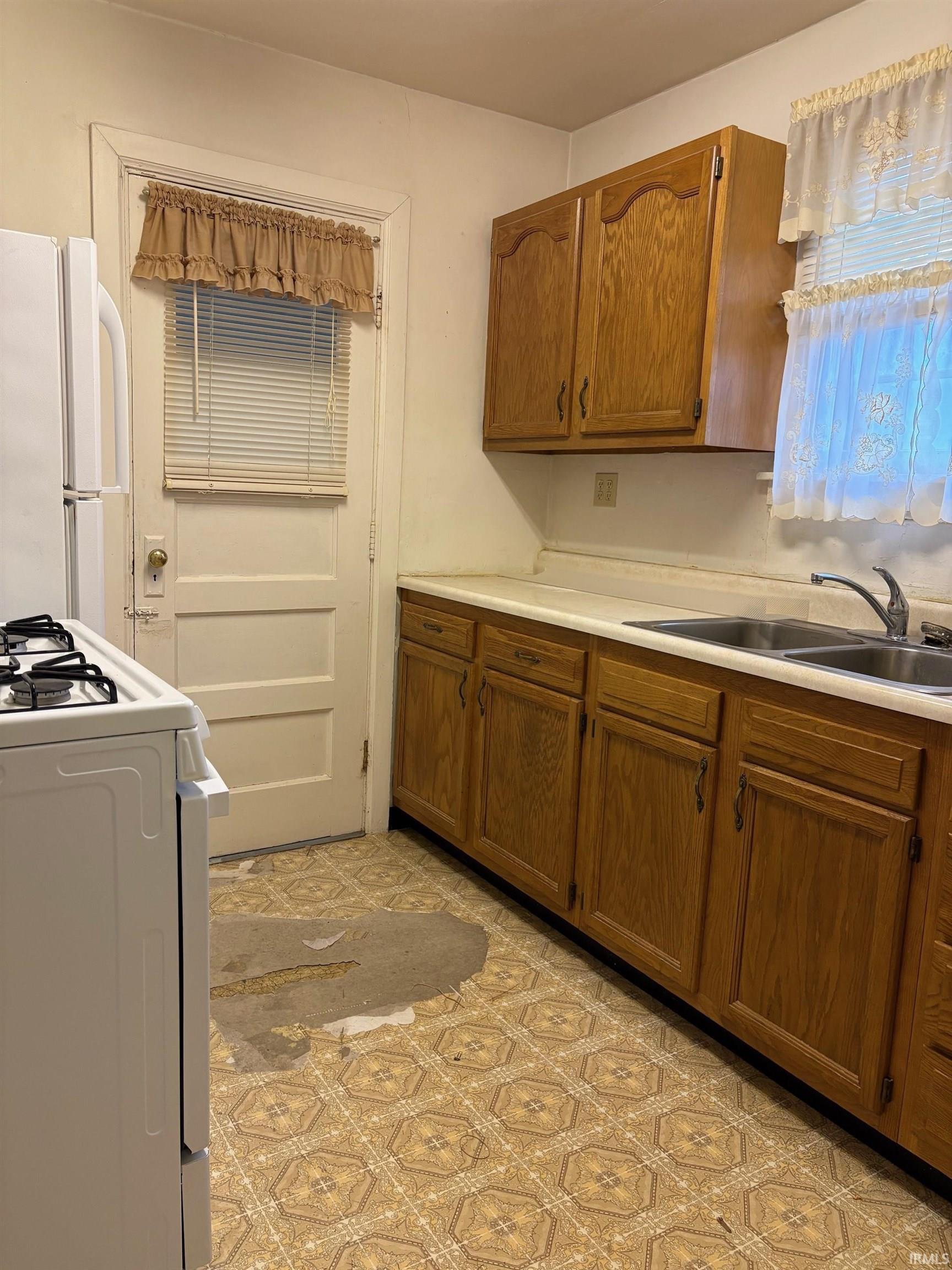 Homes for sale in Lafayette, IN | 1520 Ferry St, Lafayette, IN 47904 | MLS# 202607033