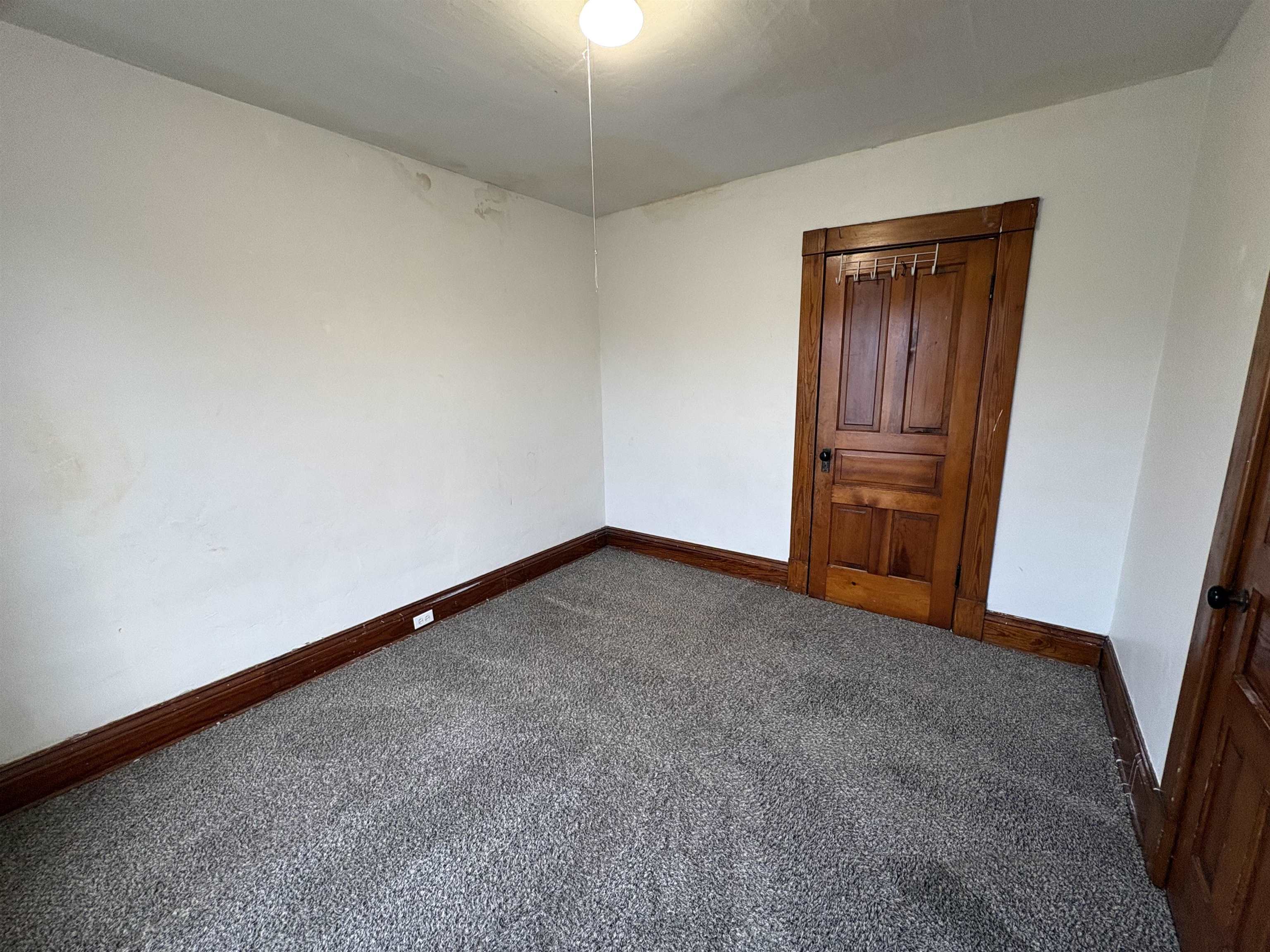 Photo 13 of 211 S Morton Street