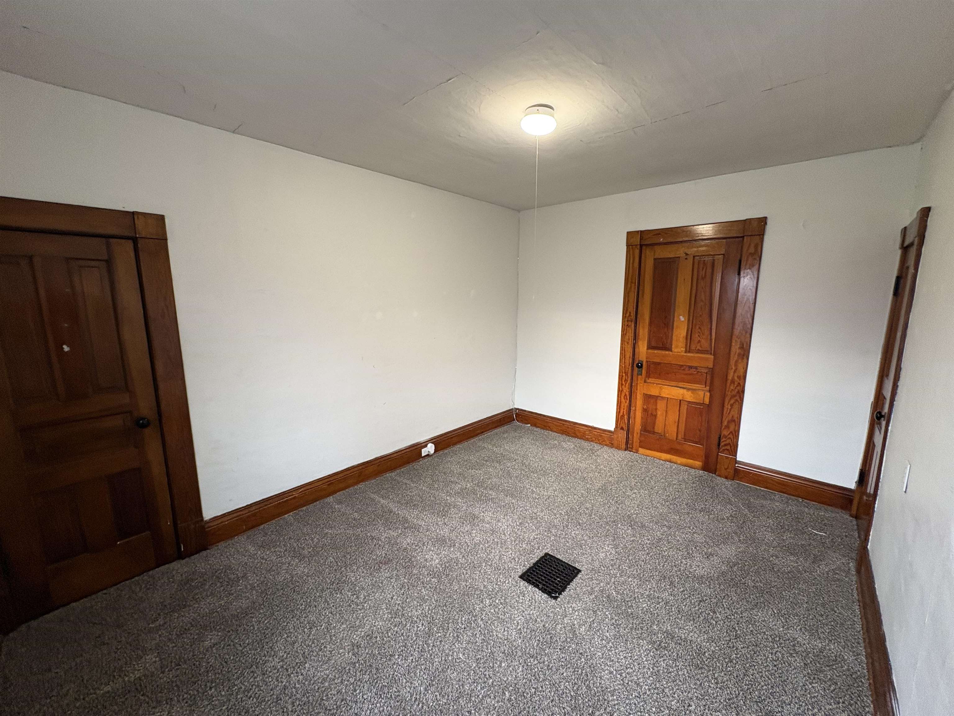 Photo 15 of 211 S Morton Street